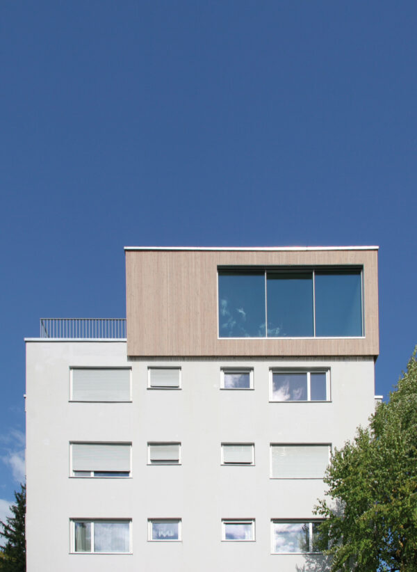 Aufgestockt: Penthouse auf einem Haus von 1960 Bild Nr. 6355, Quelle: Koenig Architekten AG/BHW Bausparkasse